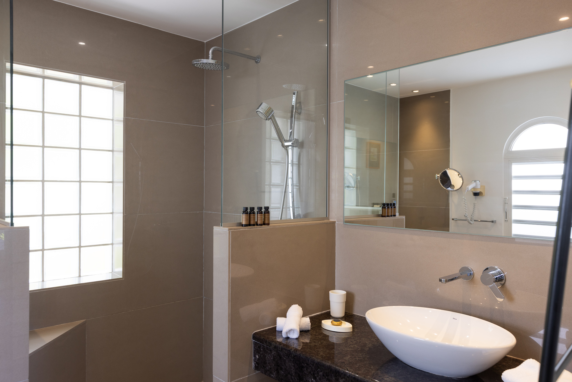 Villa Imagine - 5-bedroom luxury villa in St. Maarten - Image 7