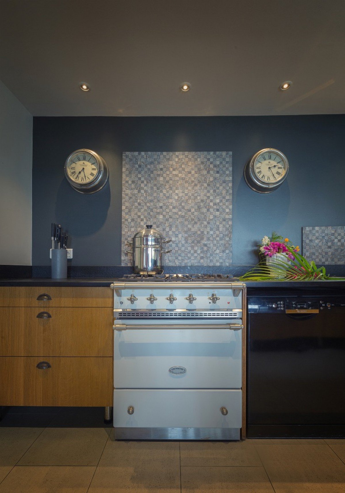 Moh - 4-bedroom luxury villa in Moh                                                 Lurin - Image 33