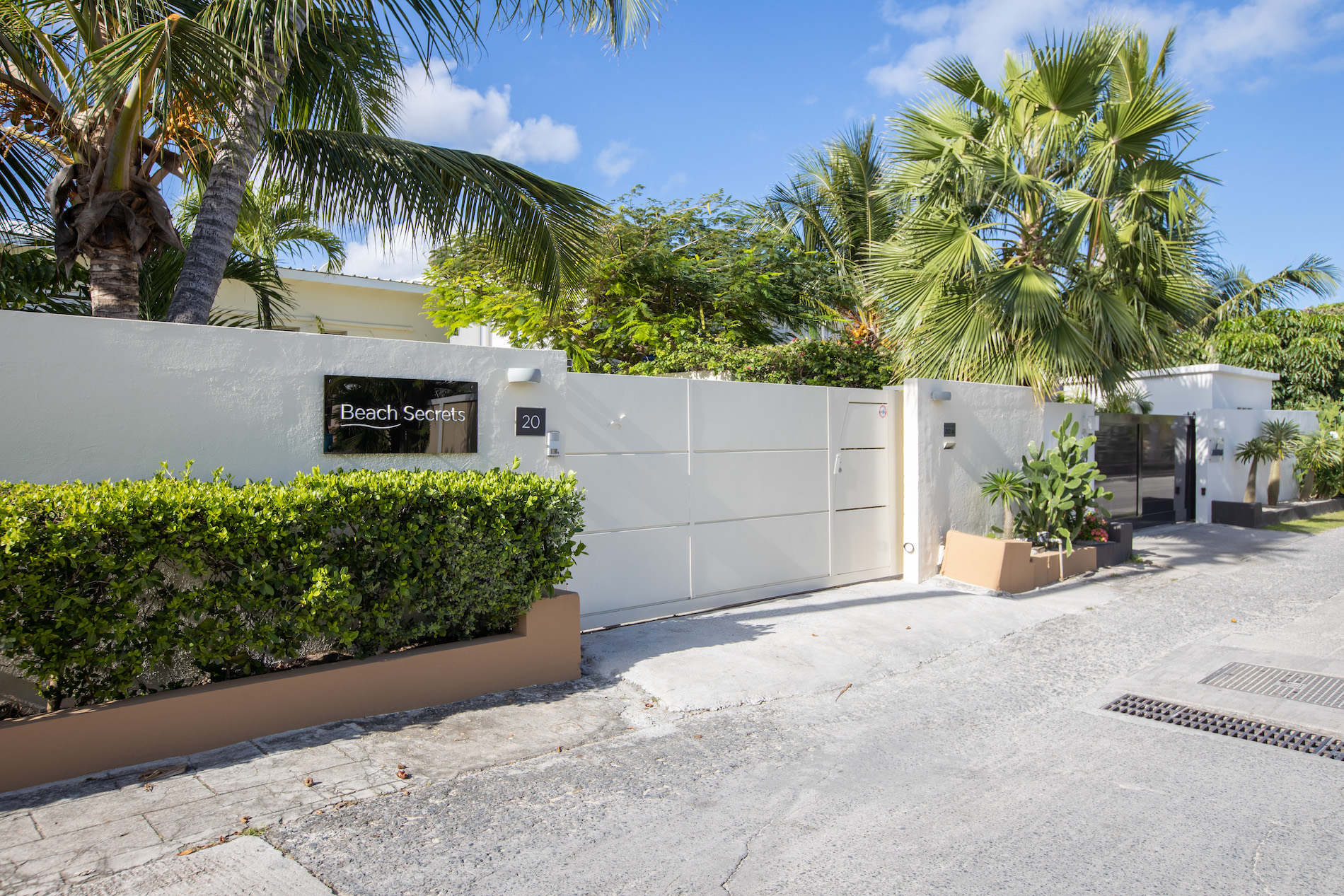 Villa Beach Secrets - 4-bedroom luxury villa in St. Maarten - Image 45