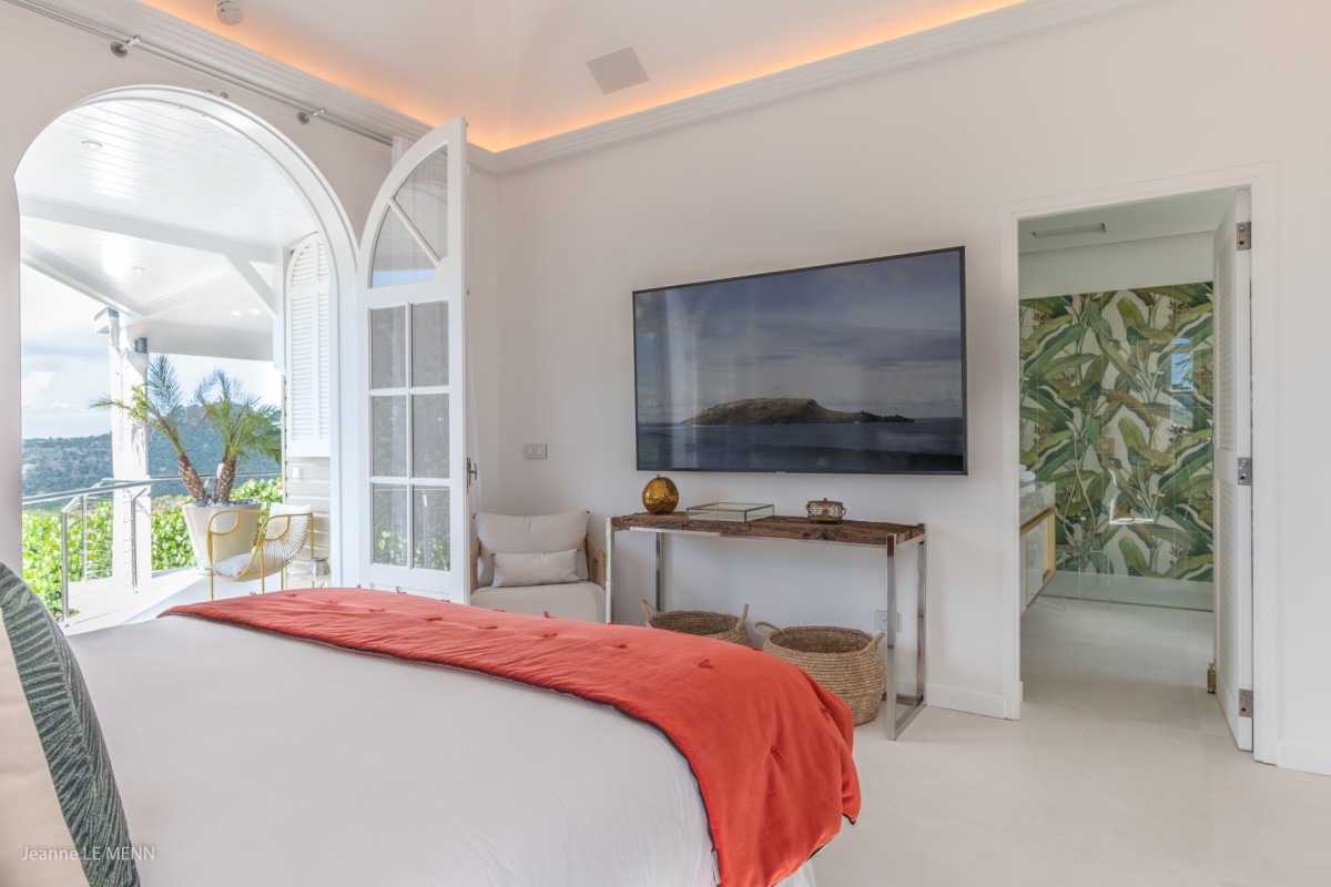 White Sun - 3-bedroom luxury villa in White Sun

        
        
            
                Petite Saline - Image 13