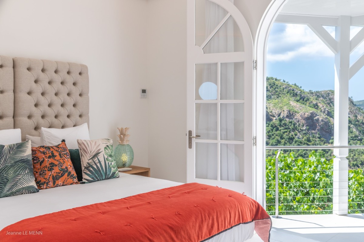 White Sun - 3-bedroom luxury villa in White Sun

        
        
            
                Petite Saline - Image 20