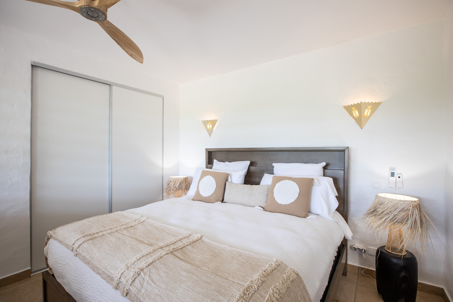 Villa La Rose Du Desert - 5-bedroom luxury villa in St. Maarten - Image 41