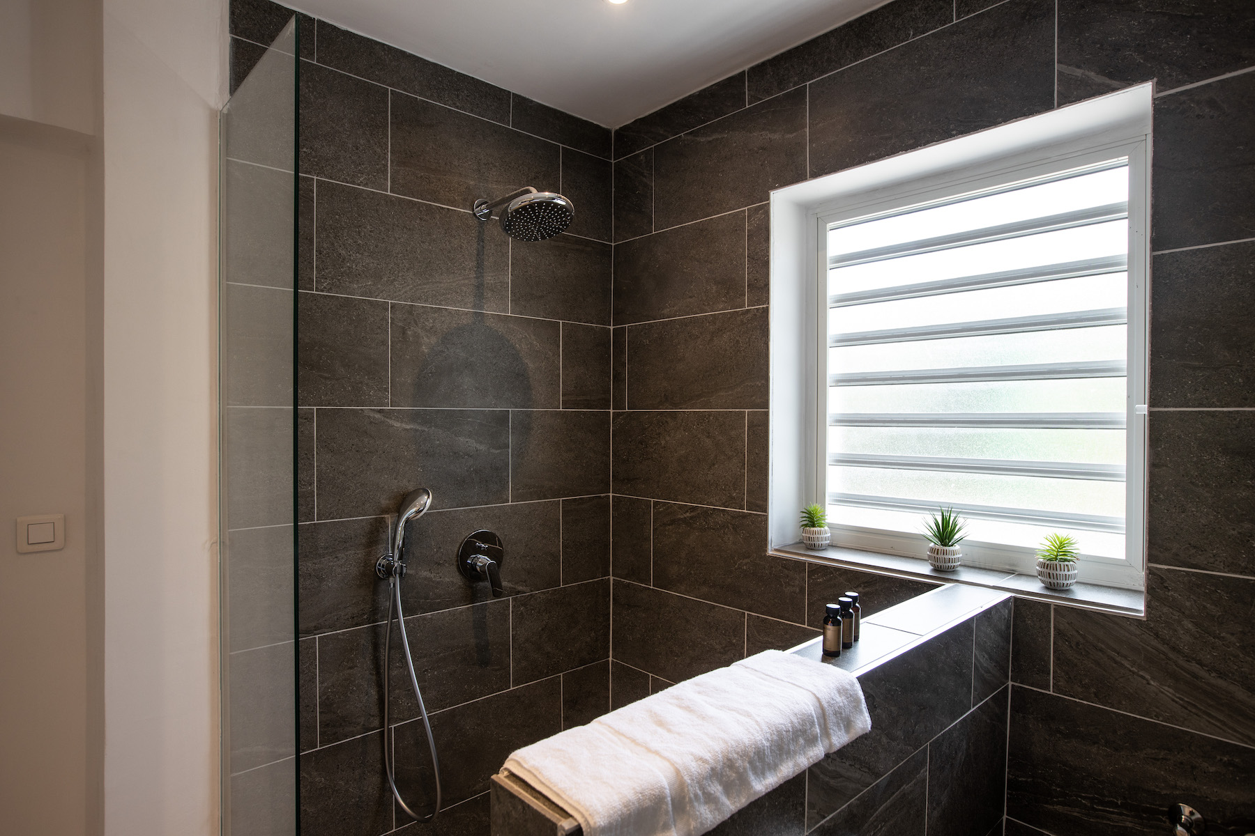 Villa La Rose Du Desert - 5-bedroom luxury villa in St. Maarten - Image 17