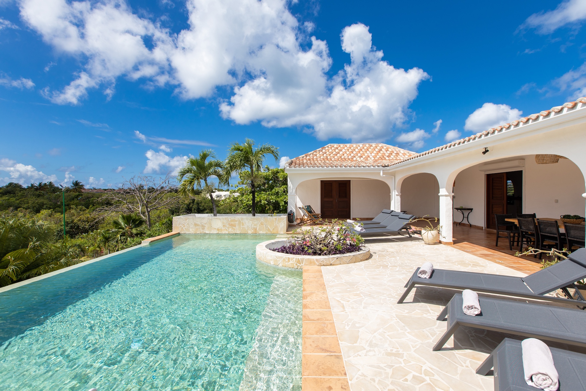 Villa La Rose Du Desert - 5-bedroom luxury villa in St. Maarten - Image 21