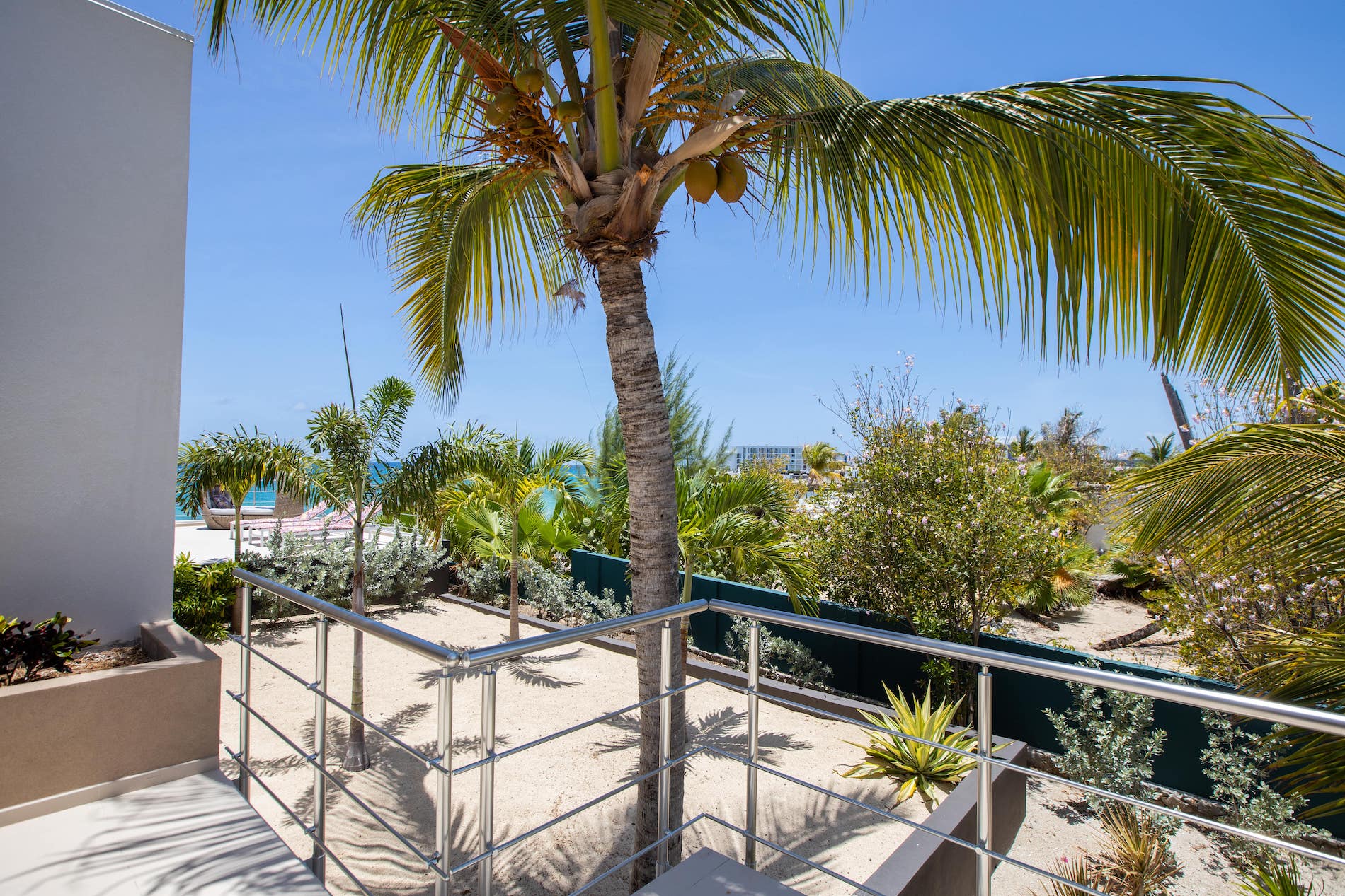 Villa Alma - 4-bedroom luxury villa in St. Maarten - Image 54