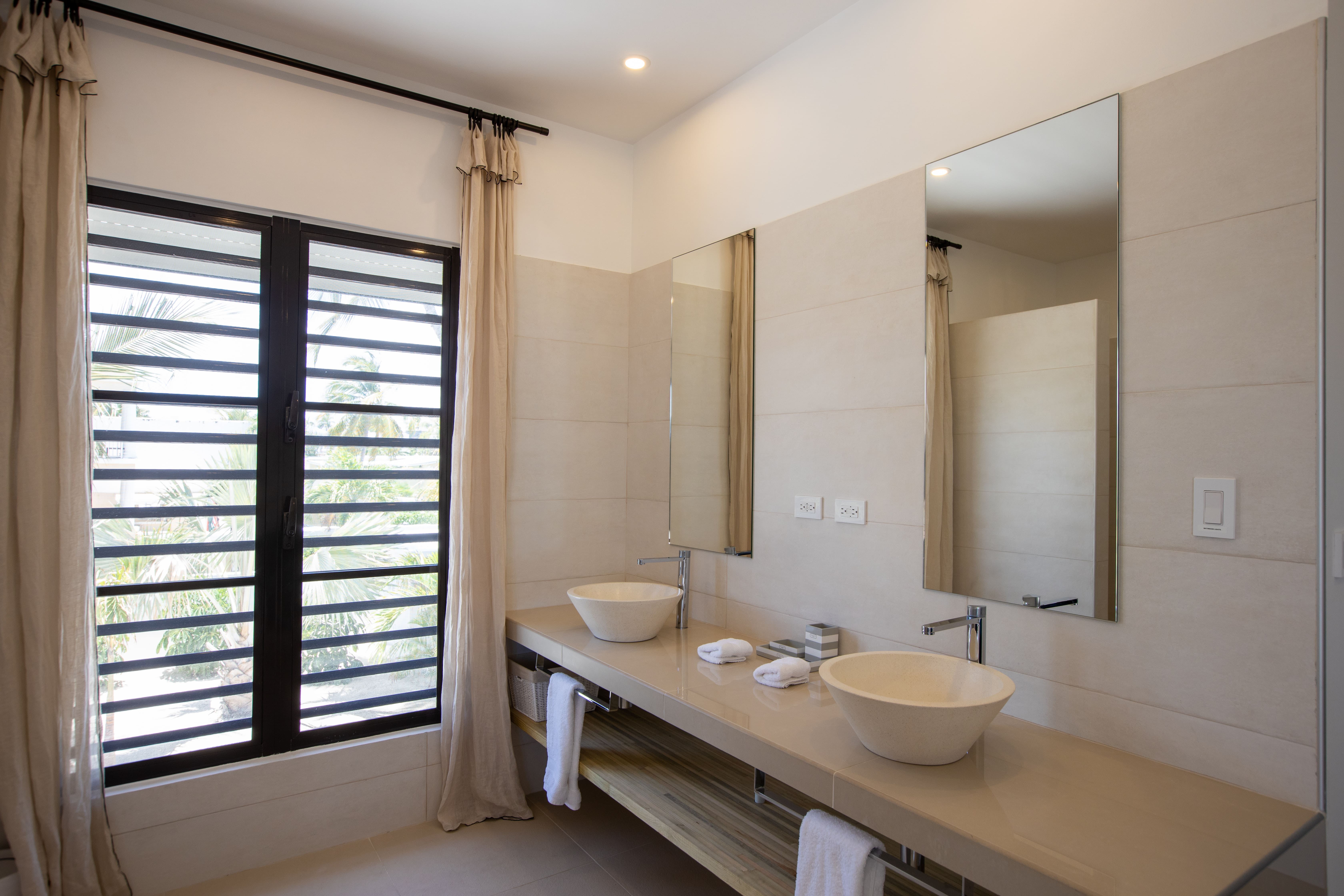 Villa Alma - 4-bedroom luxury villa in St. Maarten - Image 49