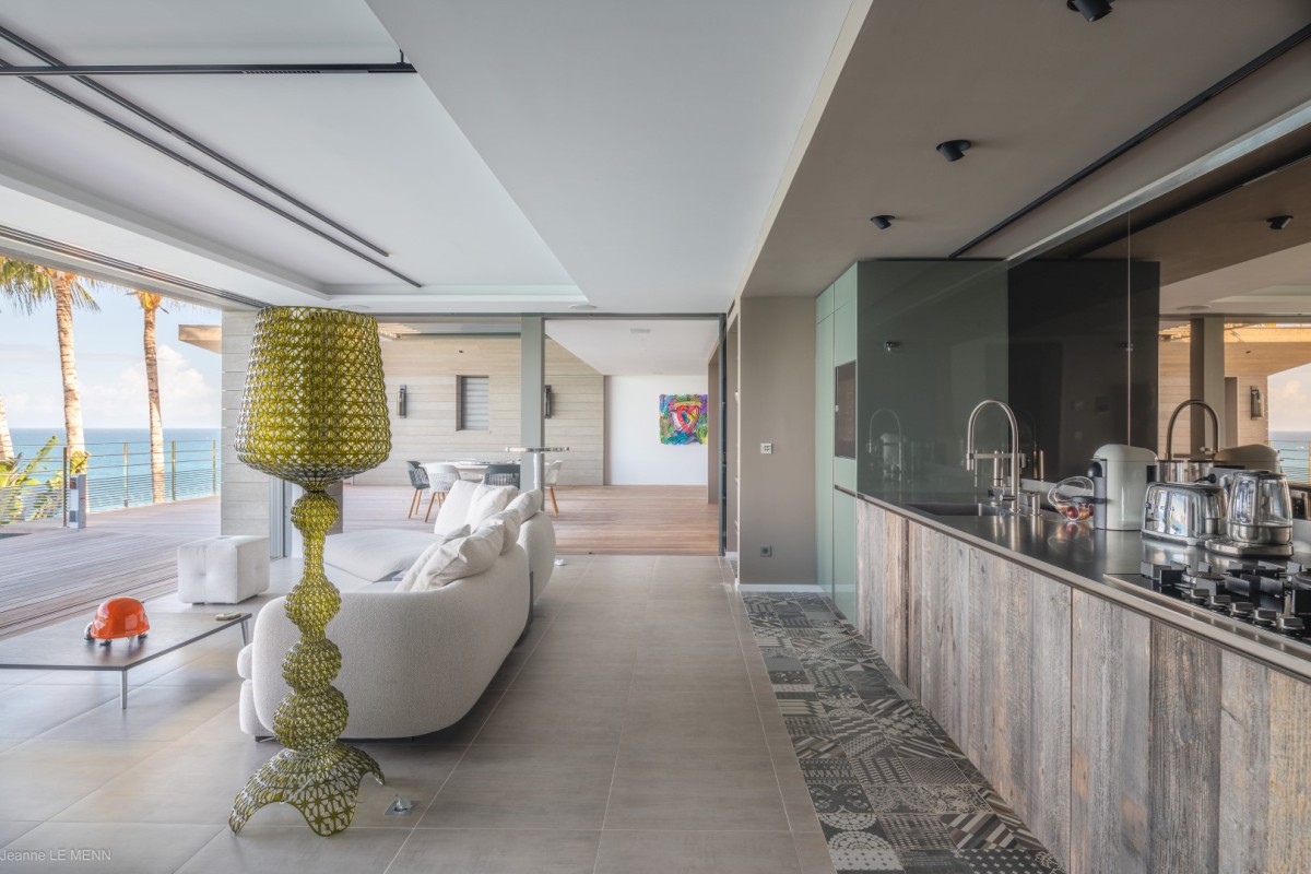 Honu - 4-bedroom luxury villa in Honu

        
        
            
                Saint Jean - Image 17