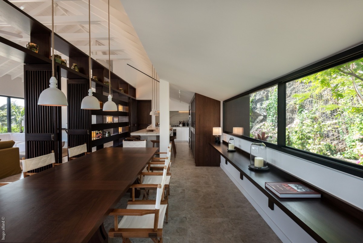 Over The Ocean - 4-bedroom luxury villa in Over The Ocean

        
        
            
                Toiny - Image 17