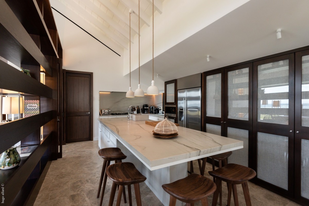 Over The Ocean - 4-bedroom luxury villa in Over The Ocean

        
        
            
                Toiny - Image 18