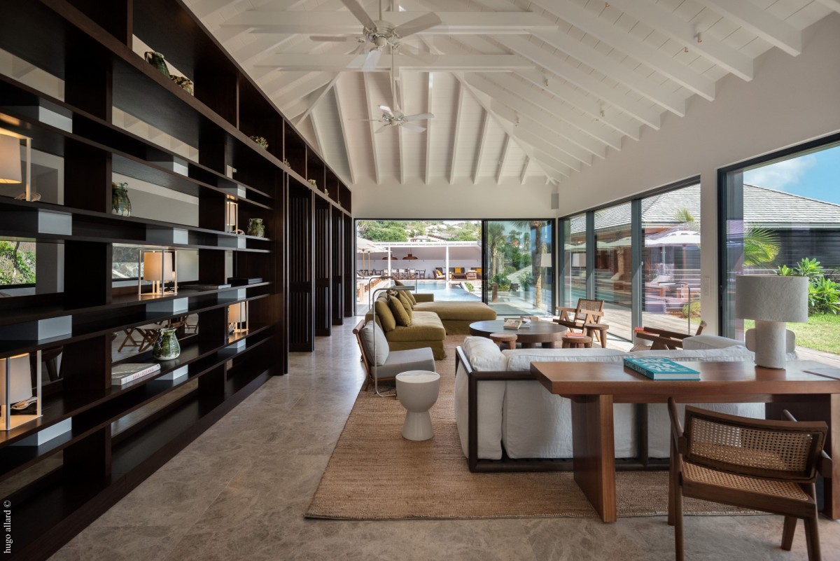 Over The Ocean - 4-bedroom luxury villa in Over The Ocean

        
        
            
                Toiny - Image 15