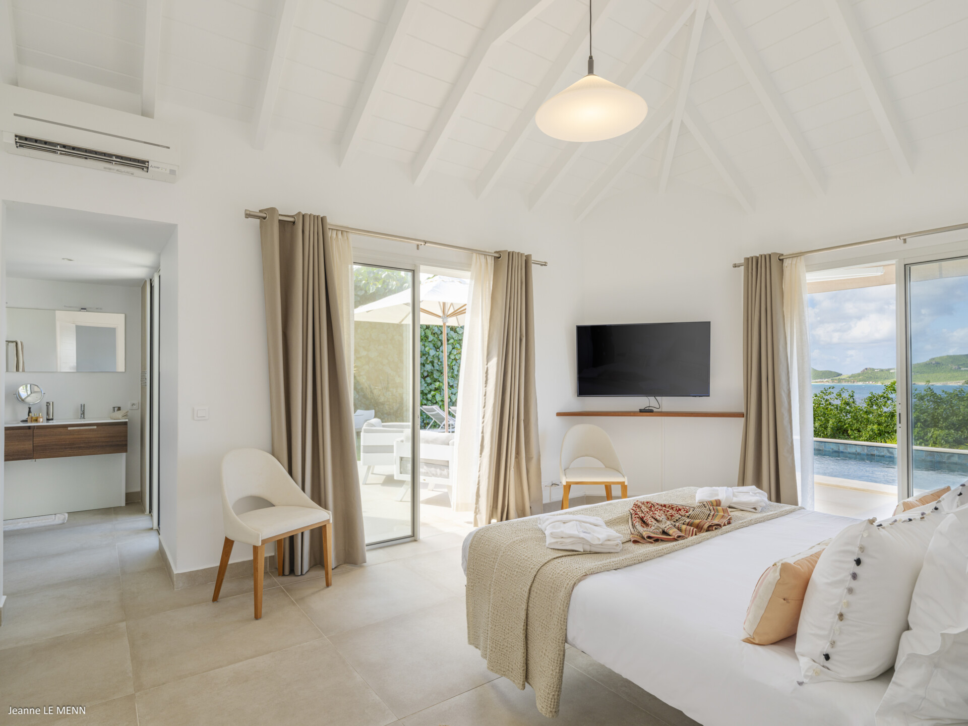 Only View - 4-bedroom luxury villa in St. Barthélemy - Image 7