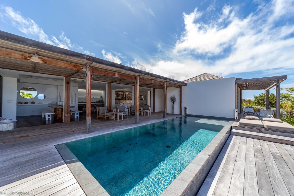 Floating Garden - 3-bedroom luxury villa in Floating Garden - Image 10