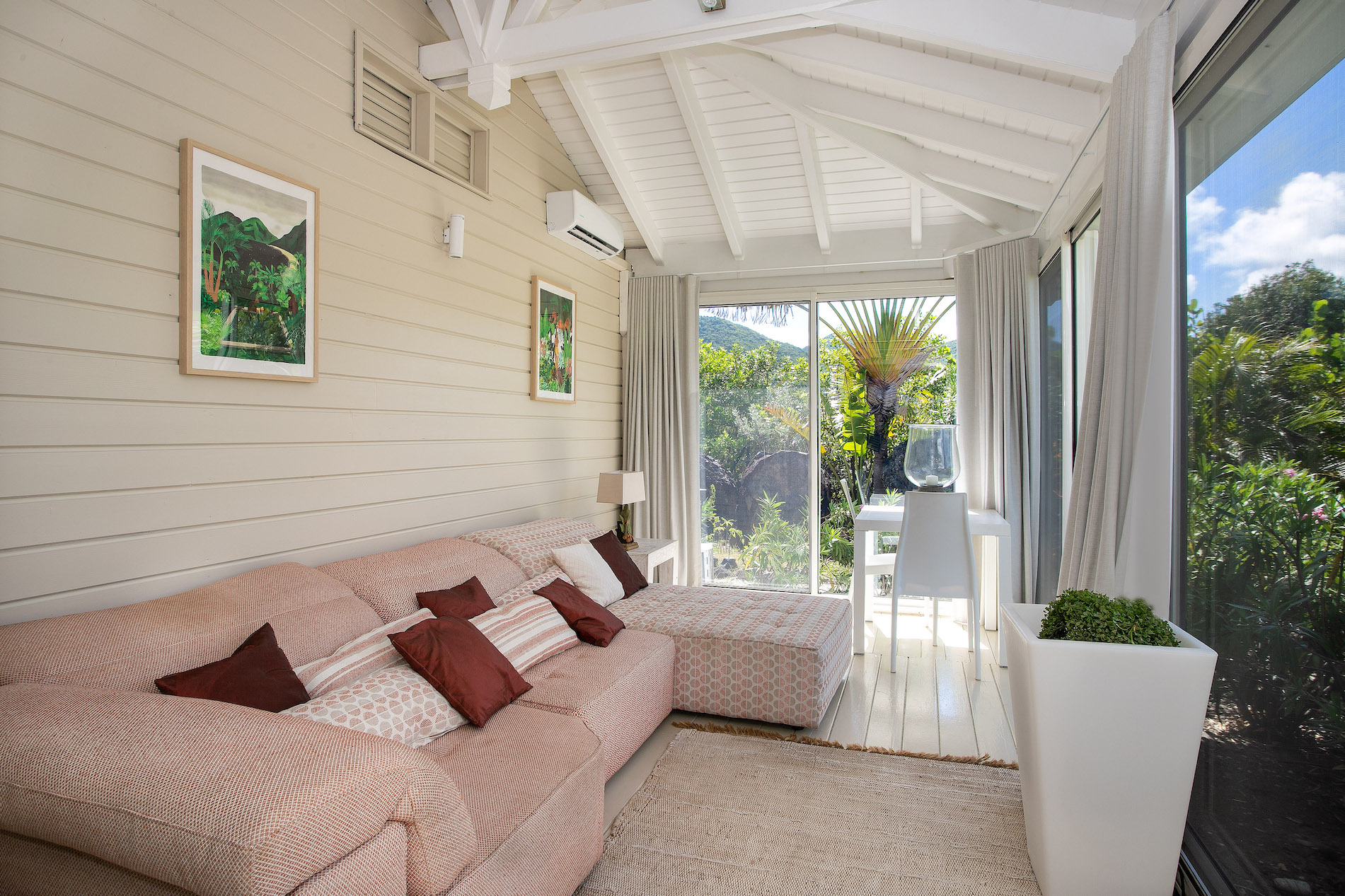 Villa Dreamin Blue - 5-bedroom luxury villa in St. Maarten - Image 44