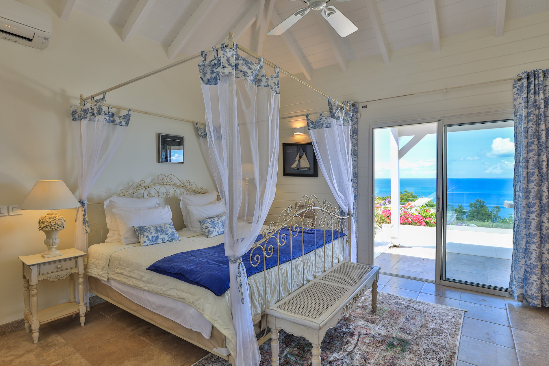 Villa Dreamin Blue - 5-bedroom luxury villa in St. Maarten - Image 8