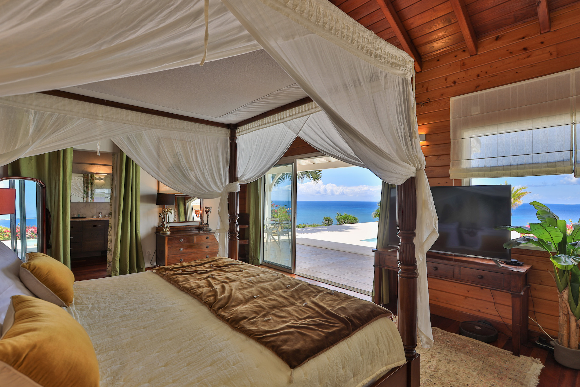 Villa Dreamin Blue - 5-bedroom luxury villa in St. Maarten - Image 36
