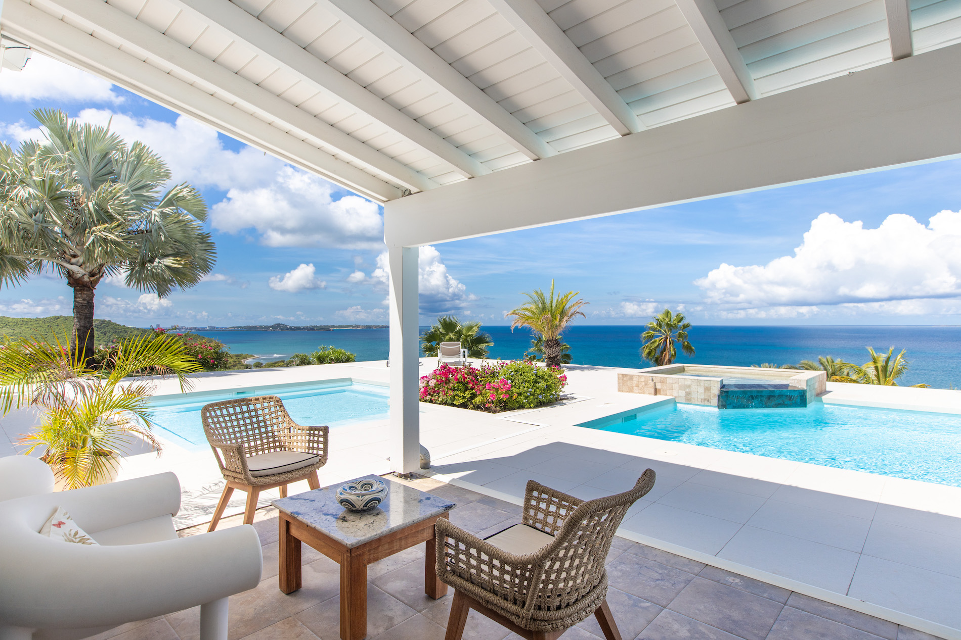 Villa Dreamin Blue - 5-bedroom luxury villa in St. Maarten - Image 26