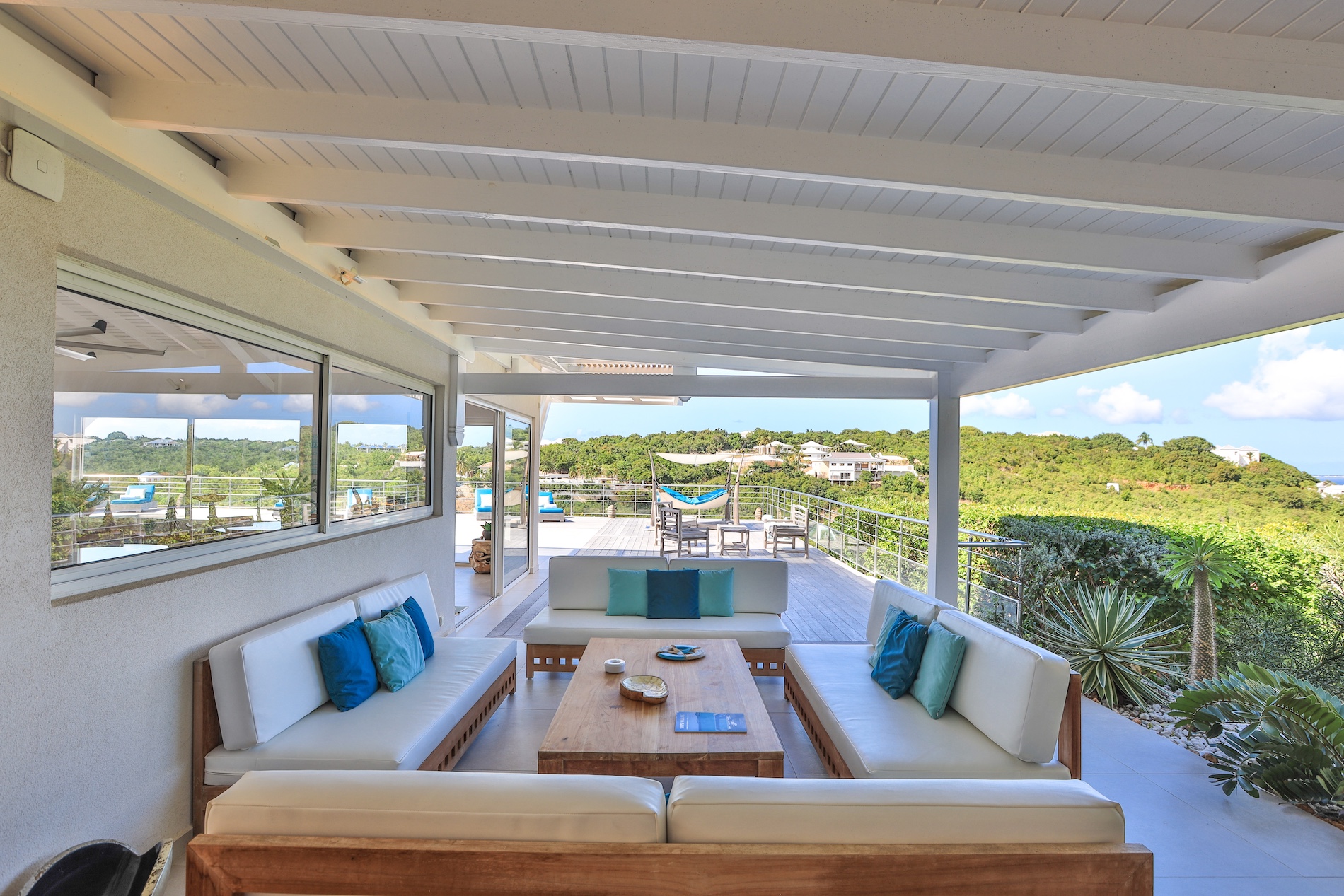 Villa Azur Dream - 7-bedroom luxury villa in St. Maarten - Image 26