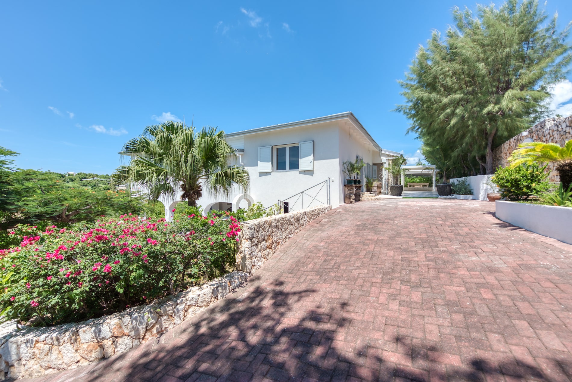 Villa Azur Dream - 7-bedroom luxury villa in St. Maarten - Image 51