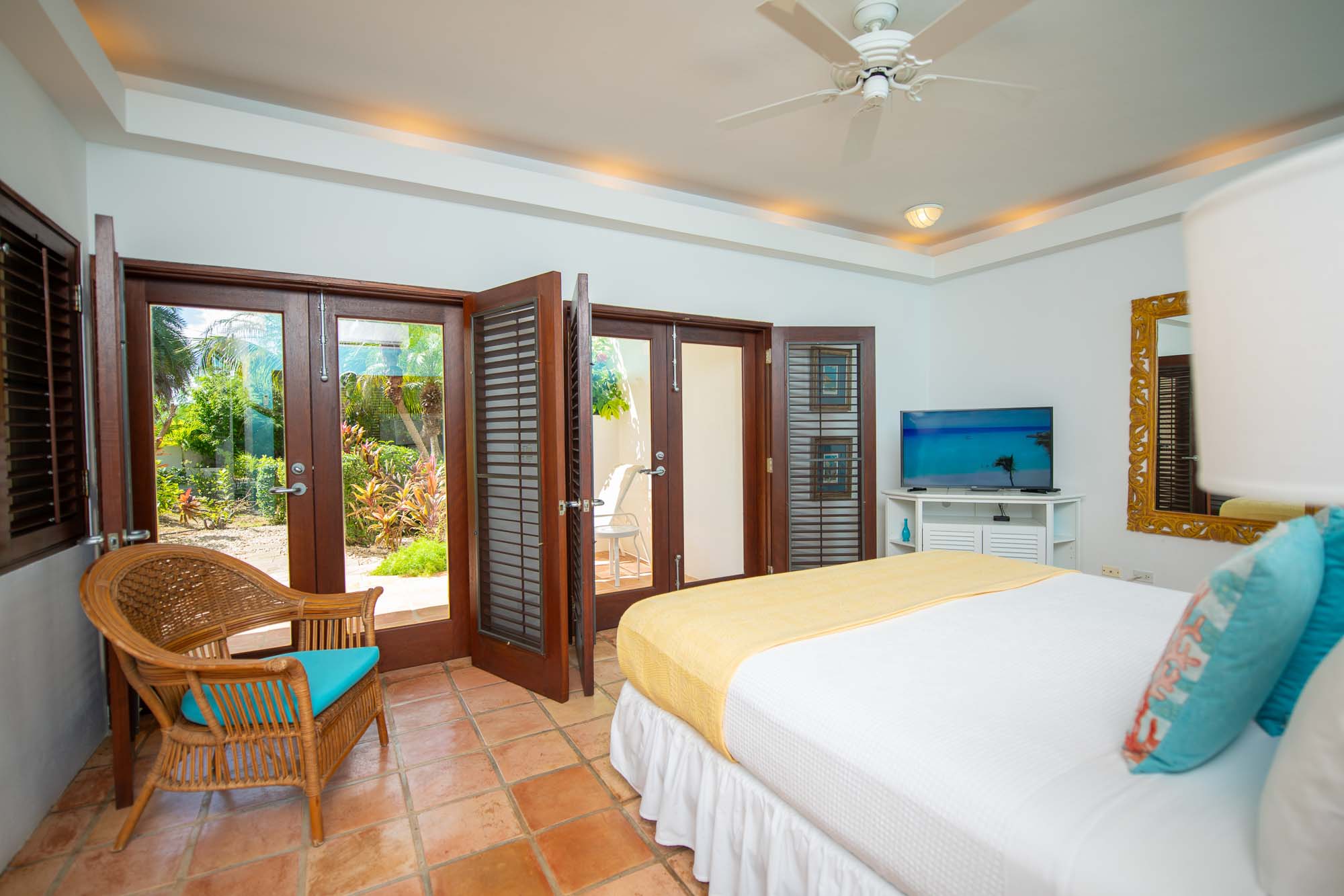 Coconut Palm Villa - 3-bedroom luxury villa in Anguilla - Image 11