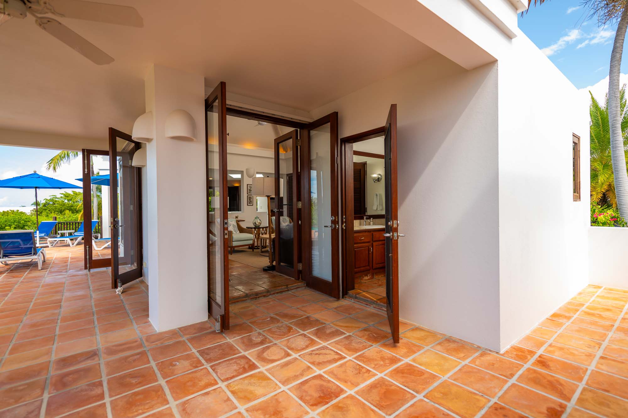 Coconut Palm Villa - 3-bedroom luxury villa in Anguilla - Image 8