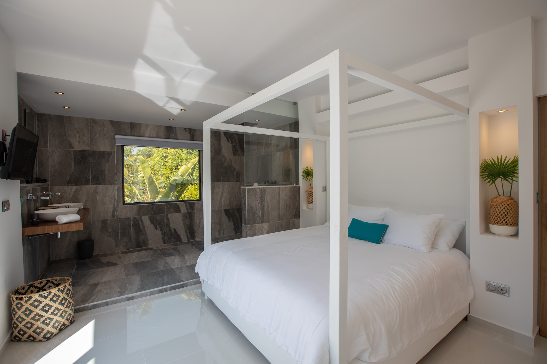 Villa Nuit dEtoiles - 2-bedroom luxury villa in St. Maarten - Image 35