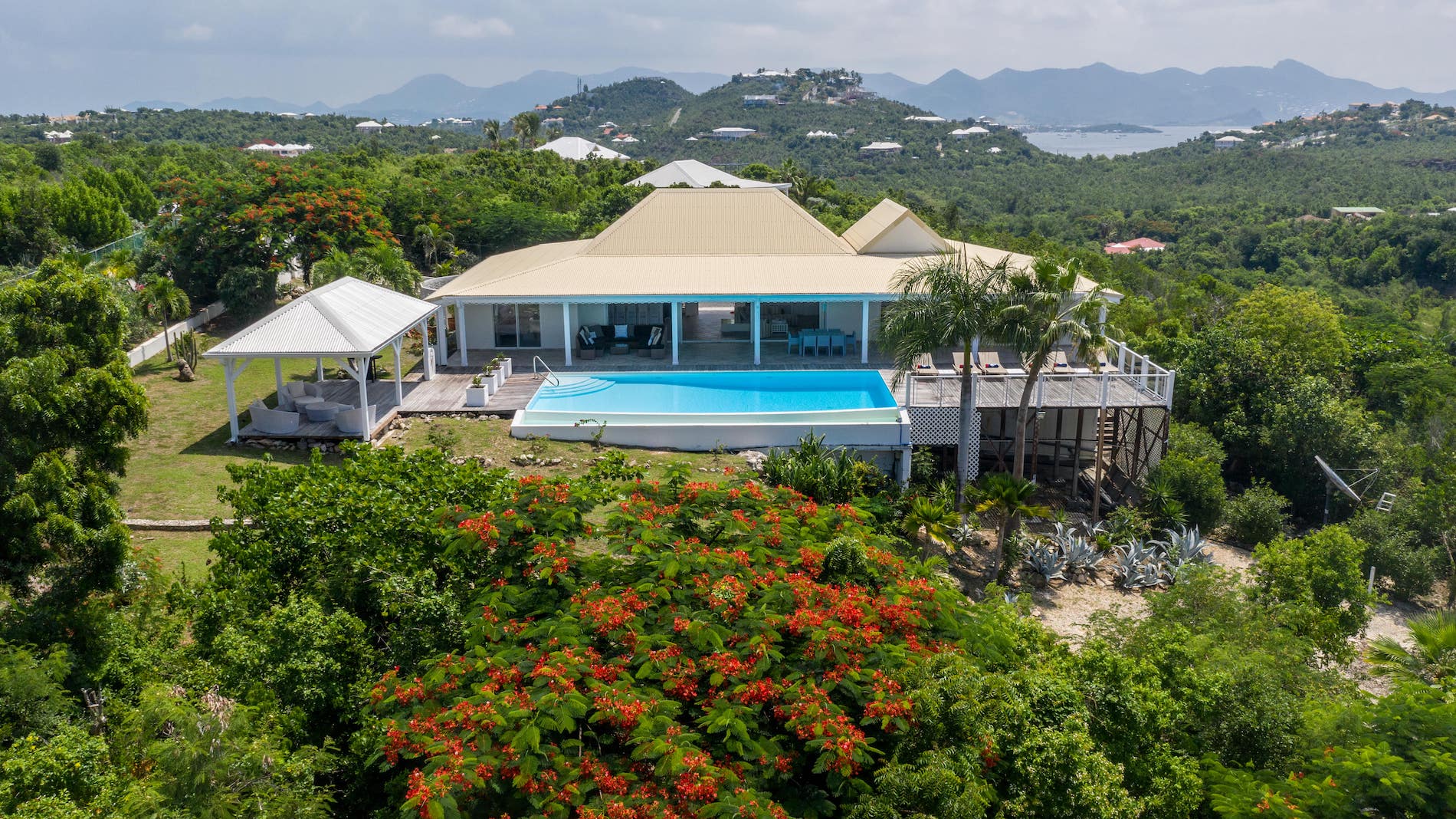 Villa Callisto - 3-bedroom luxury villa in St. Maarten - Image 21