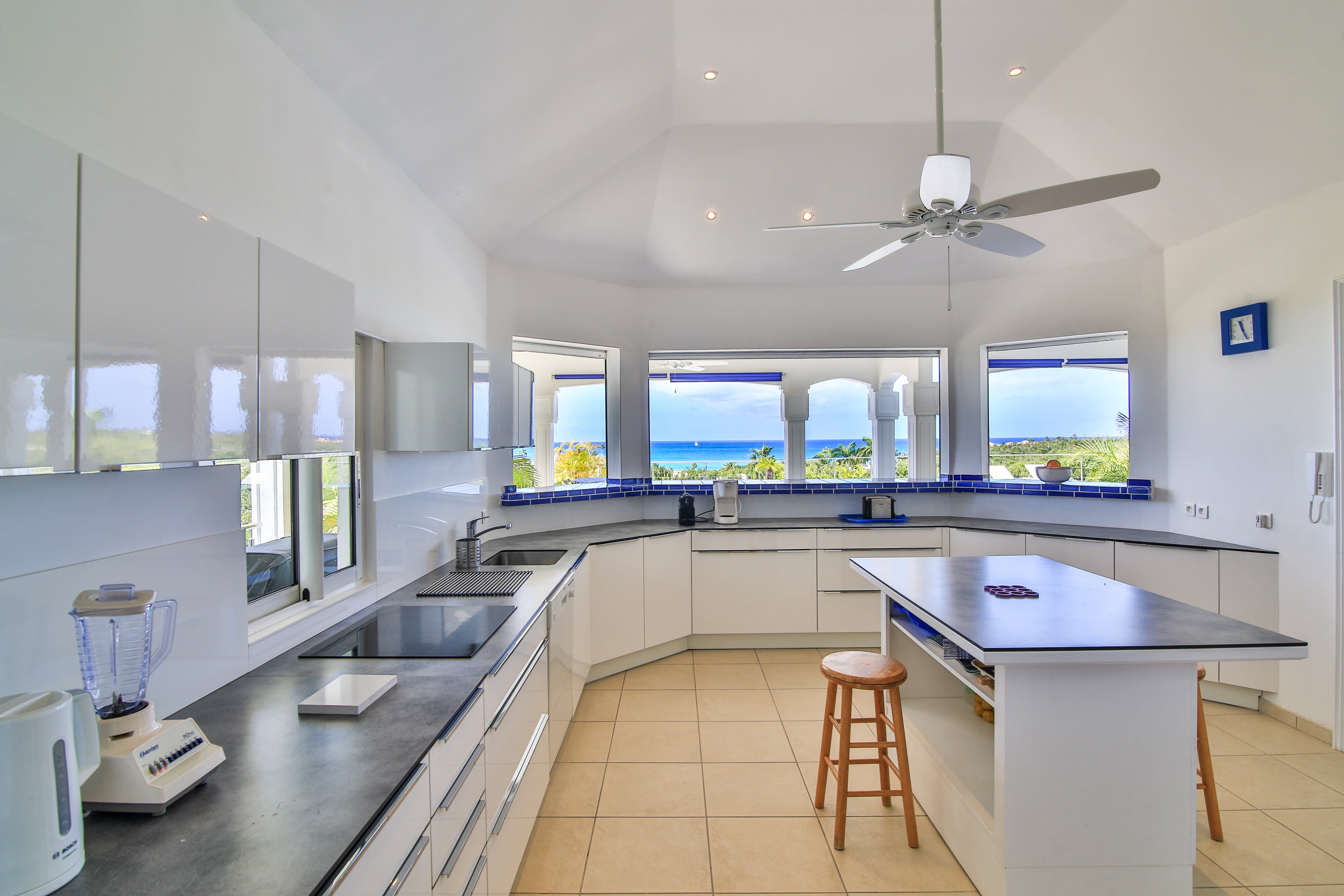 Villa Oceane - 4-bedroom luxury villa in St. Maarten - Image 9