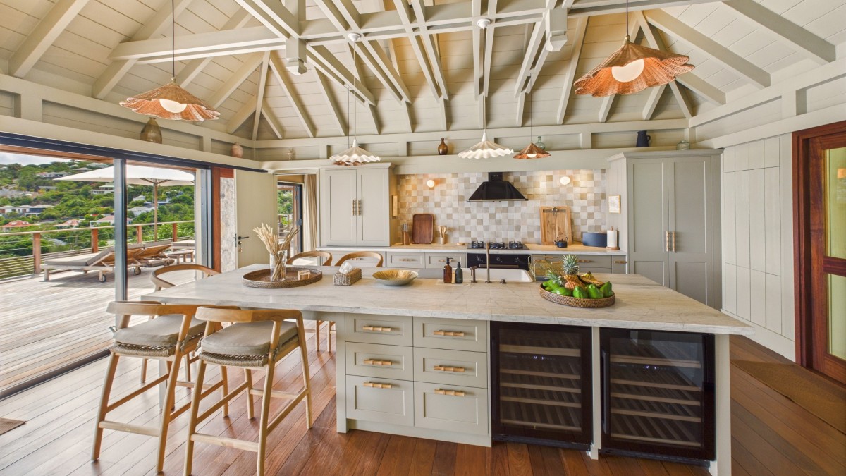 Bonnie - 3-bedroom luxury villa in Bonnie

        
        
            
                Saint Jean - Image 9