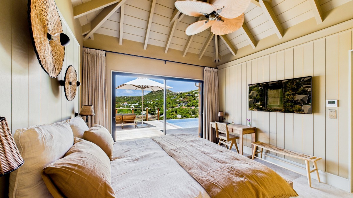 Bonnie - 3-bedroom luxury villa in Bonnie

        
        
            
                Saint Jean - Image 12