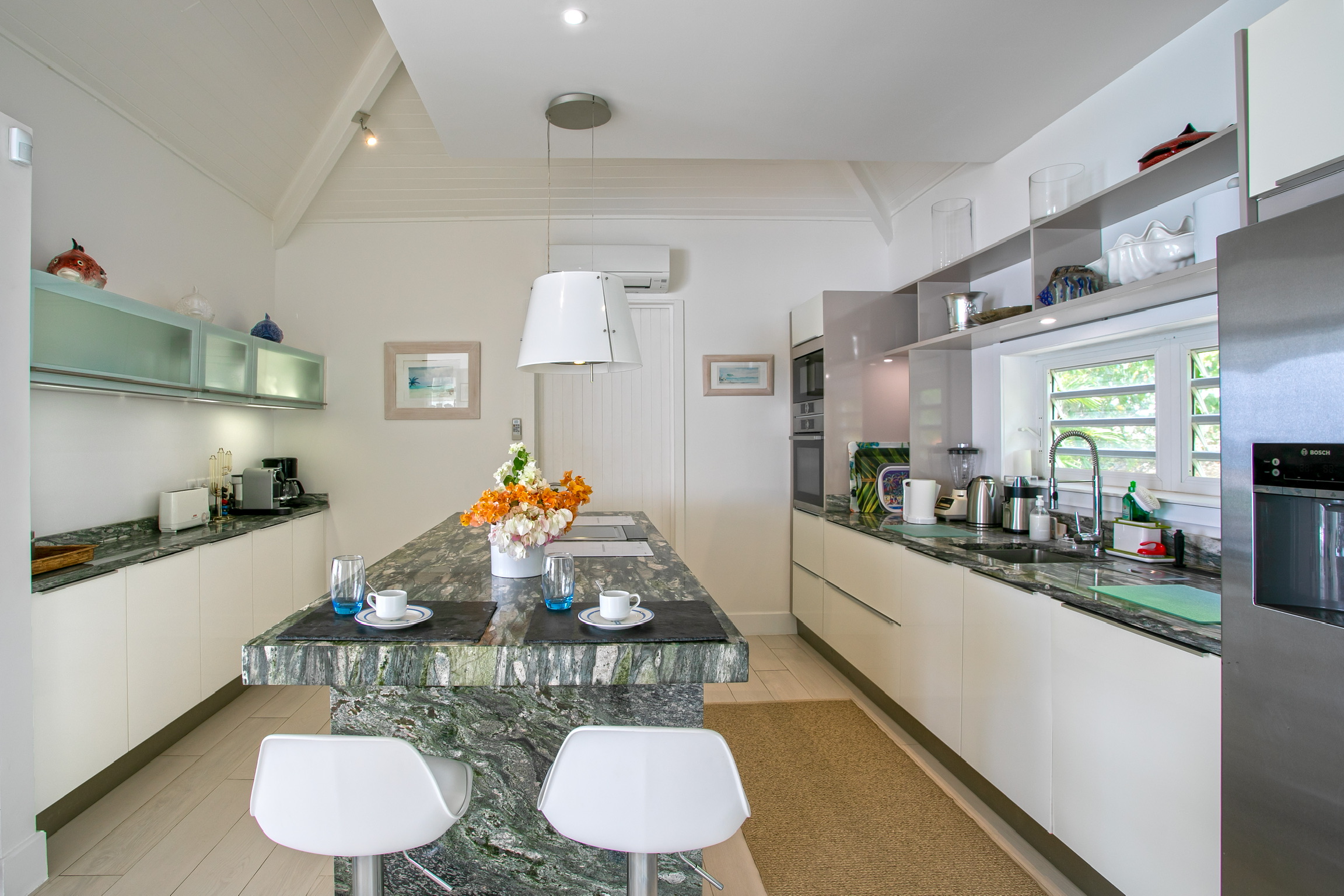 Villa Mango - 4-bedroom luxury villa in St. Maarten - Image 26