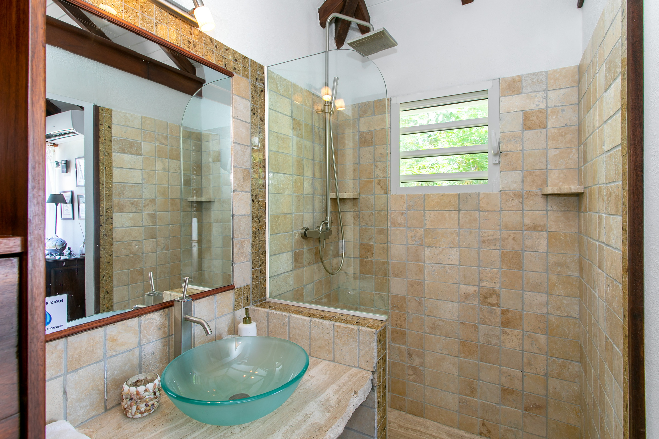 Villa Mango - 4-bedroom luxury villa in St. Maarten - Image 39