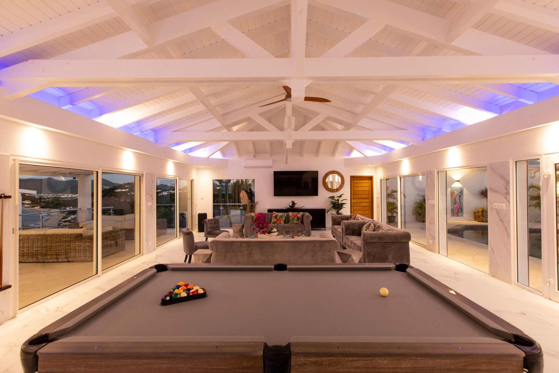 Villa Infinity Blue - 6-bedroom luxury villa in St. Maarten - Image 34