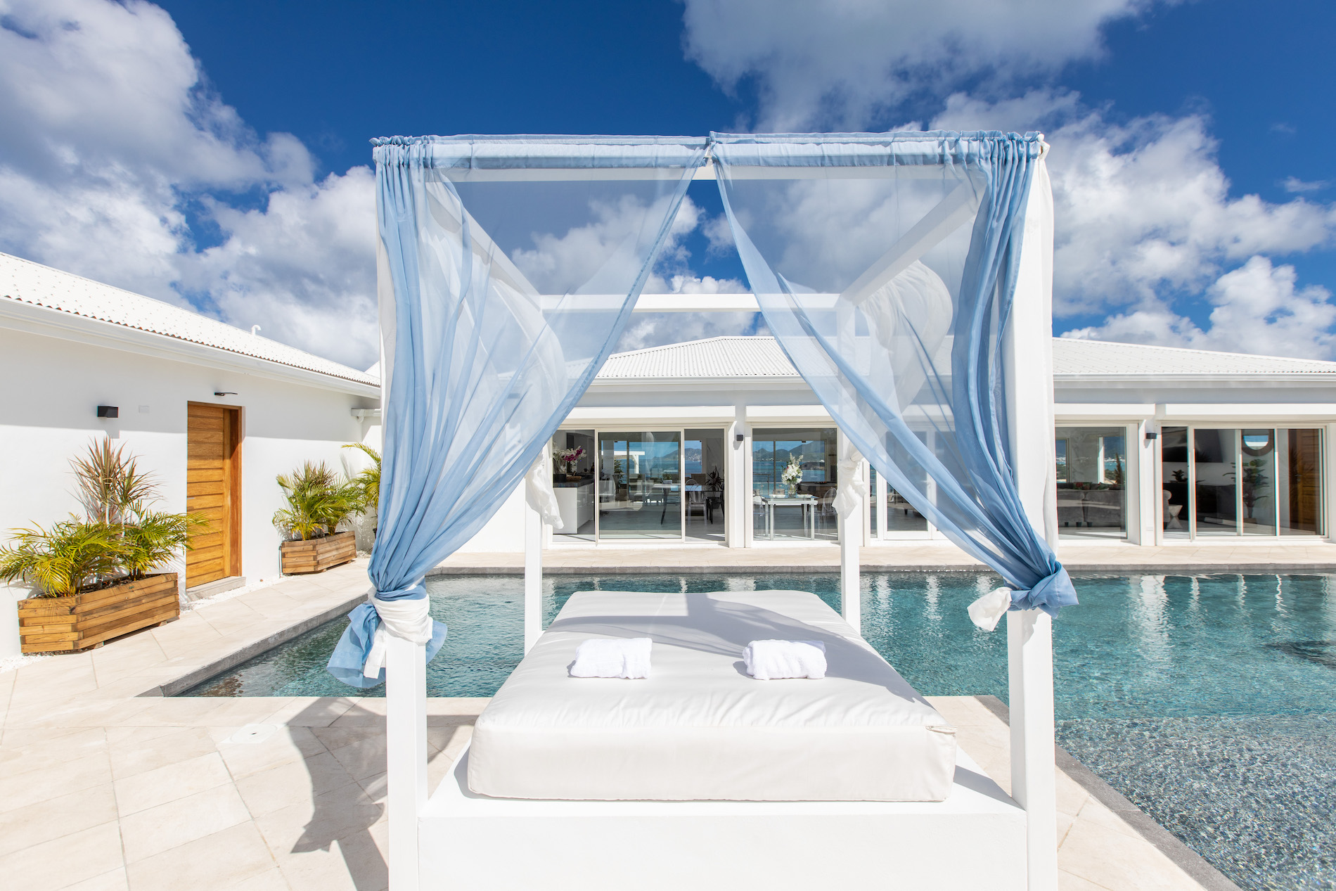 Villa Infinity Blue - 6-bedroom luxury villa in St. Maarten - Image 36