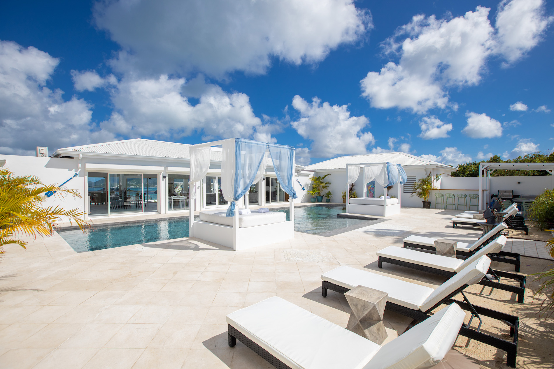 Villa Infinity Blue - Image 2