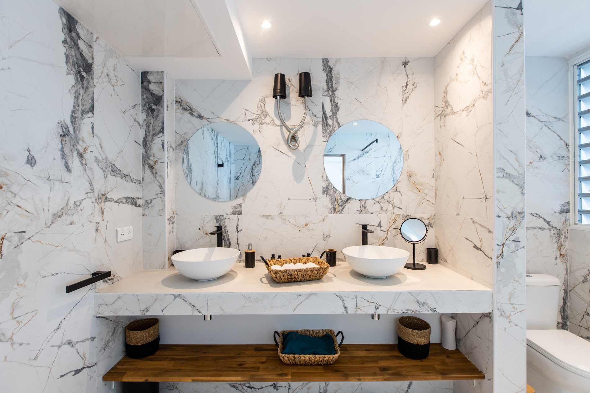 Villa Infinity Blue - 6-bedroom luxury villa in St. Maarten - Image 74