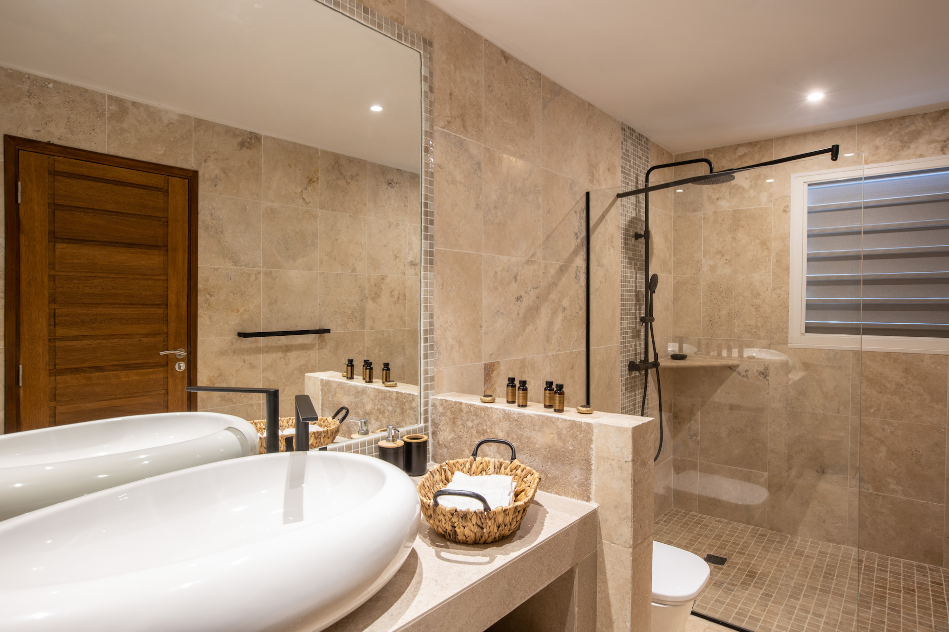 Villa Infinity Blue - 6-bedroom luxury villa in St. Maarten - Image 63