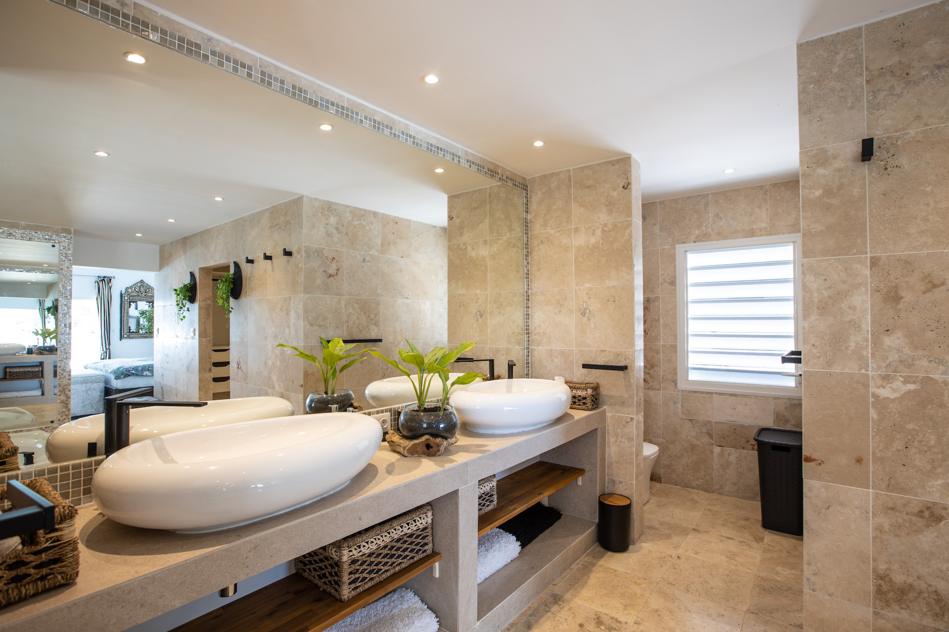 Villa Infinity Blue - 6-bedroom luxury villa in St. Maarten - Image 17