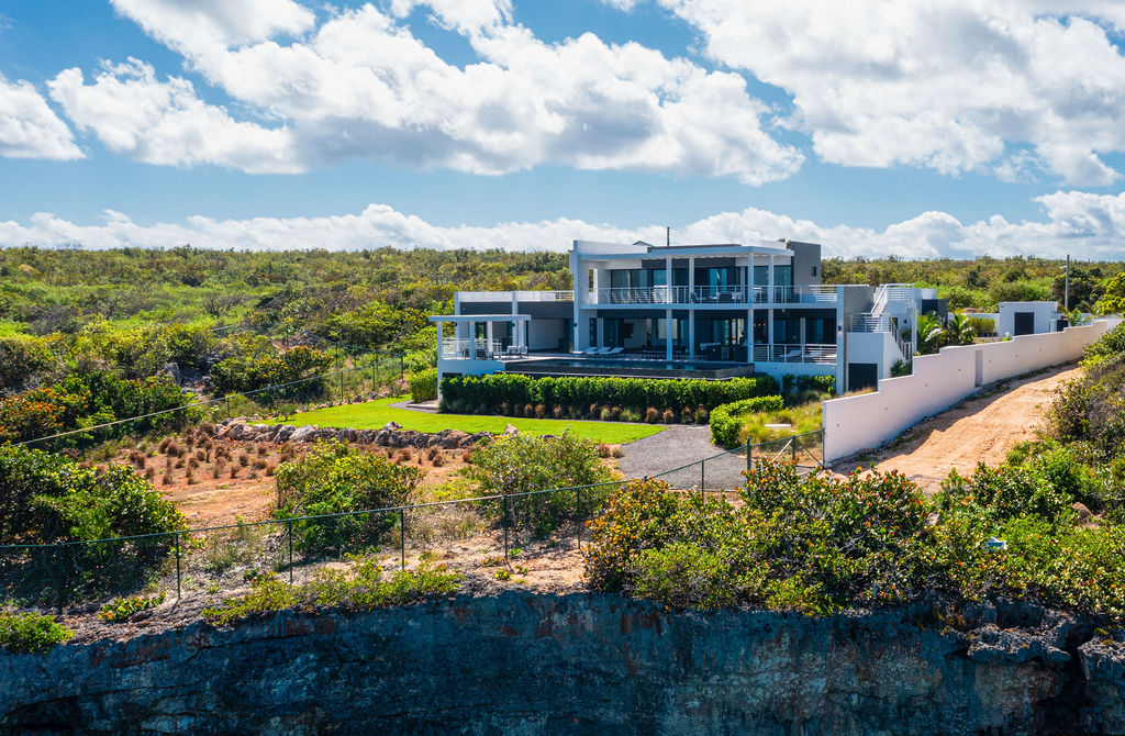 Villa Reve Noir - 4-bedroom luxury villa in Anguilla - Image 70
