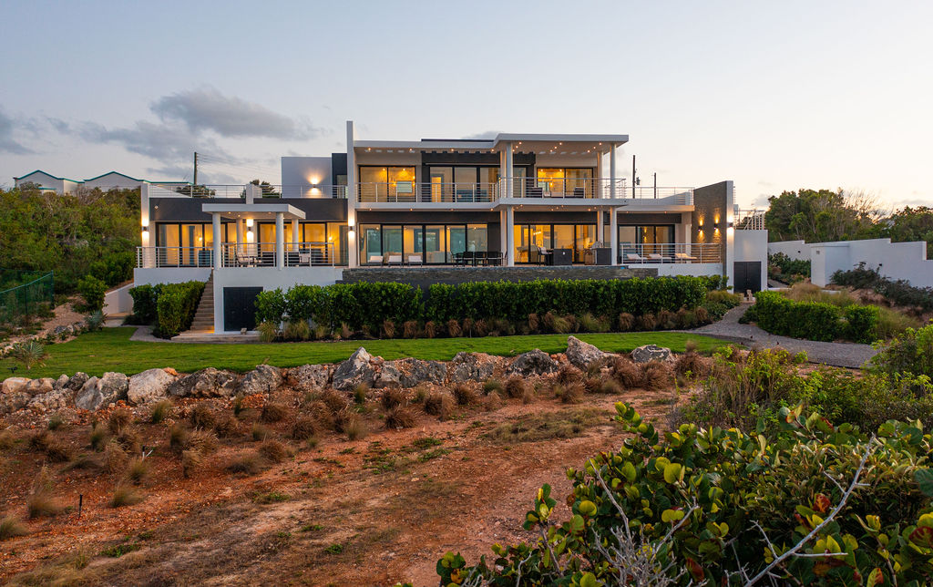 Villa Reve Noir - 4-bedroom luxury villa in Anguilla - Image 57