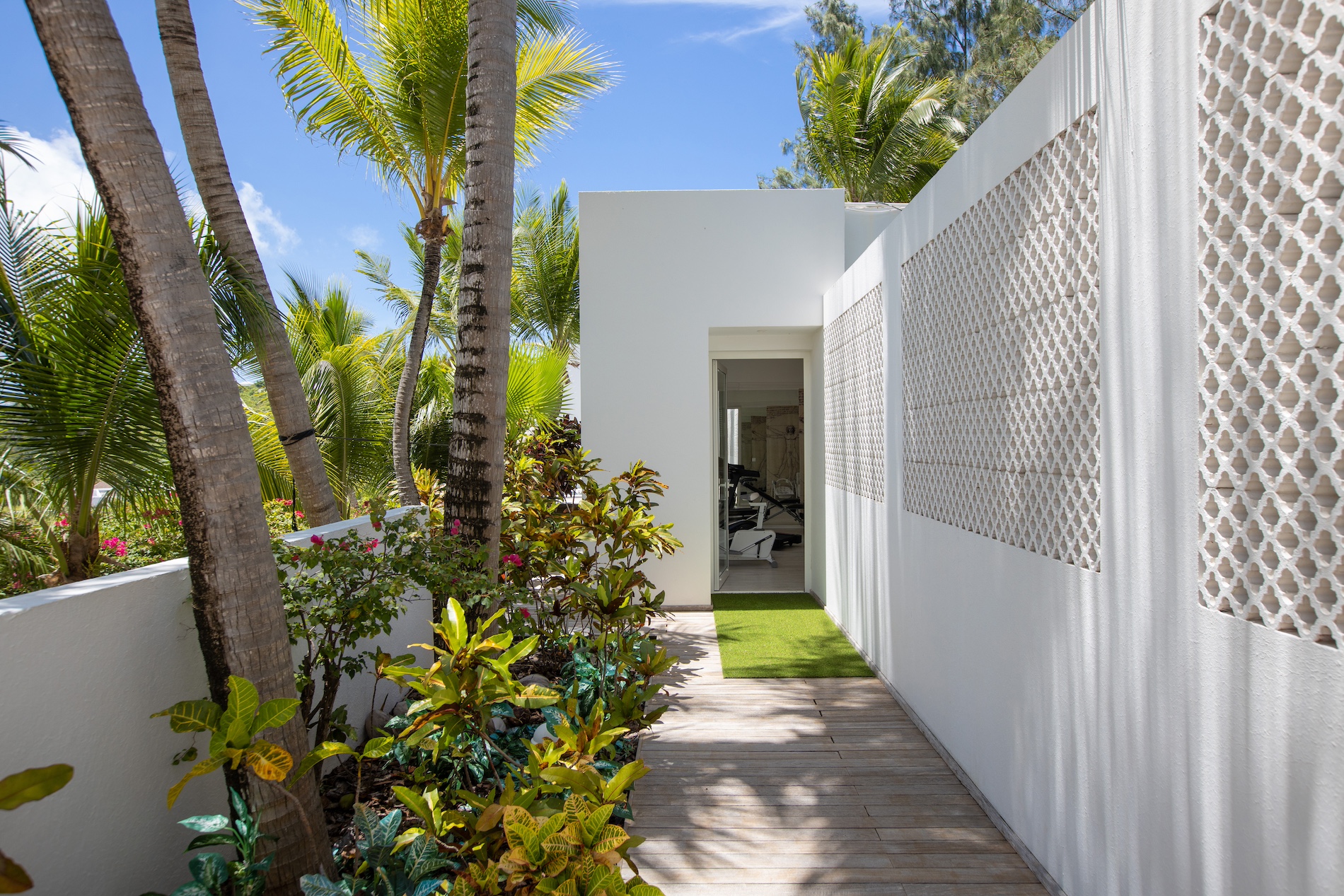 Villa L'Oasis - 6-bedroom luxury villa in St. Maarten - Image 17