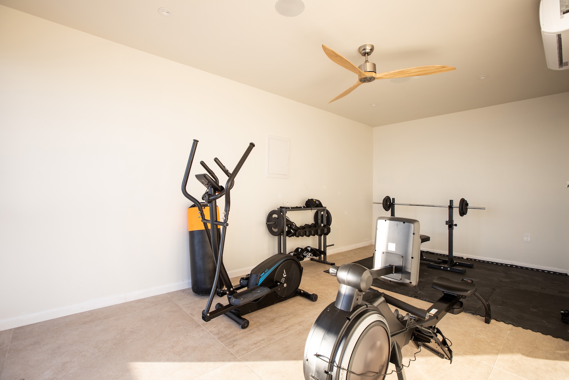 Villa Aqua Dream - 6-bedroom luxury villa in St. Maarten - Image 12