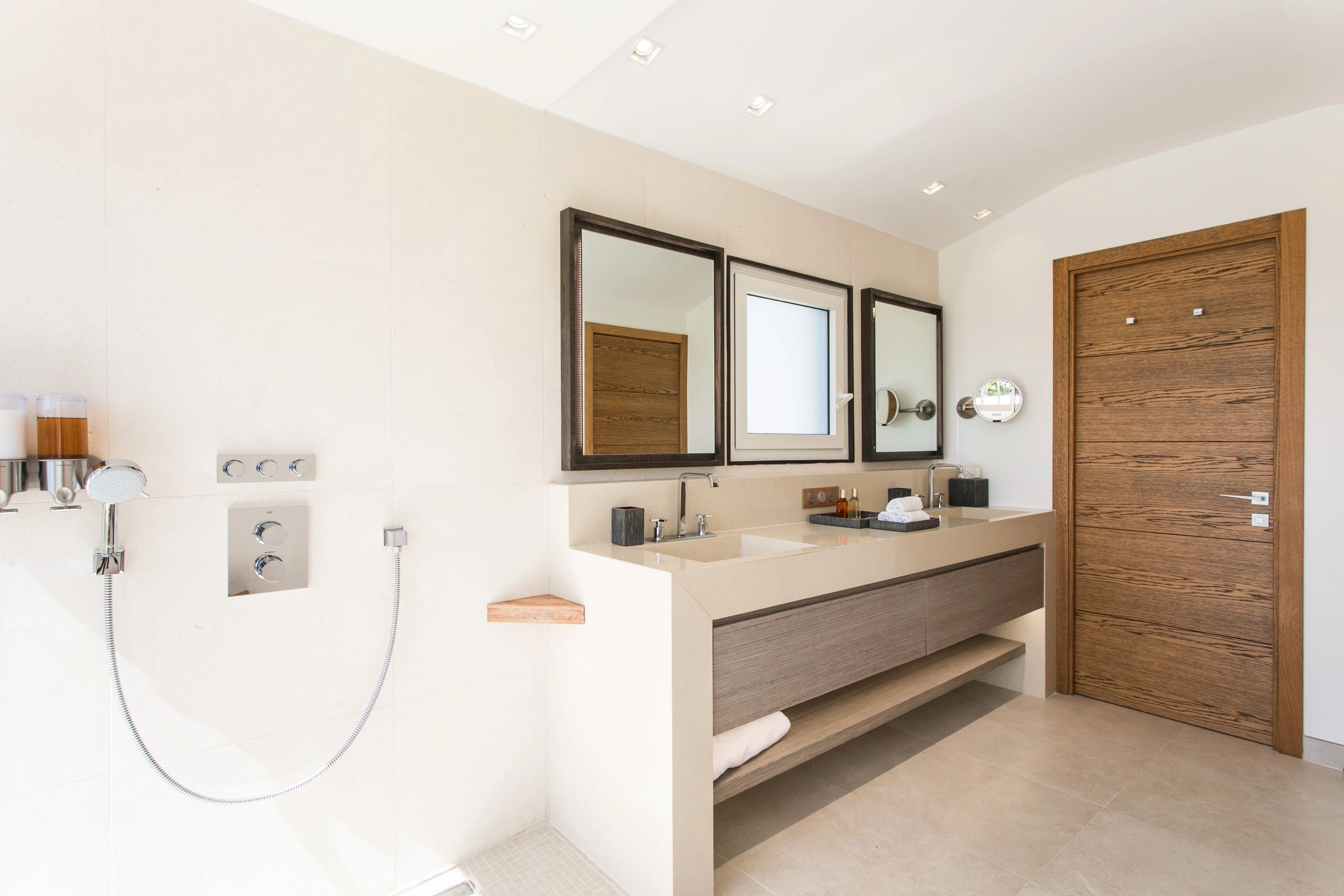 Villa Avanti - 5-bedroom luxury villa in Terres Basses - Image 8