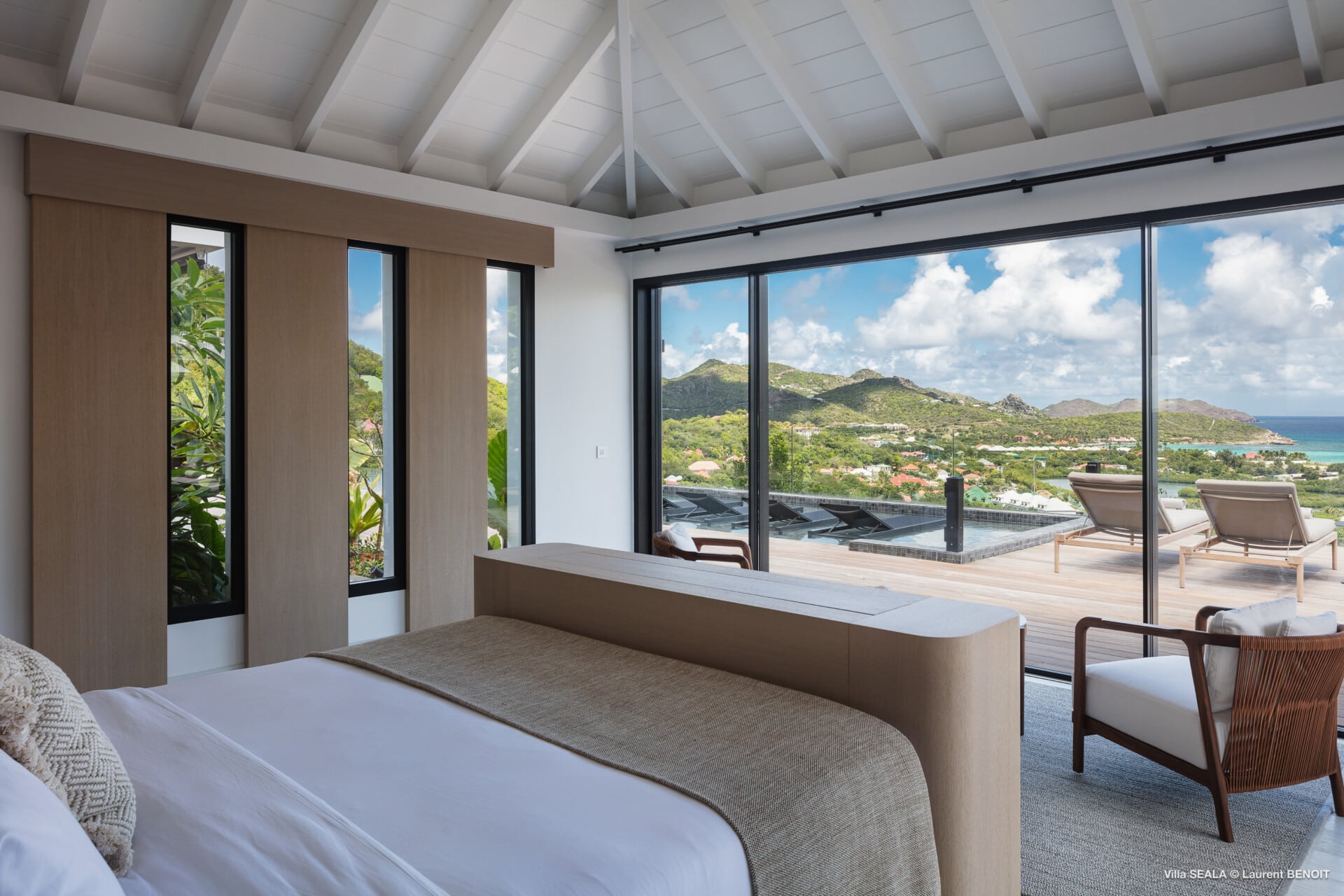 Sea - 6-bedroom luxury villa in Anguilla - Image 12