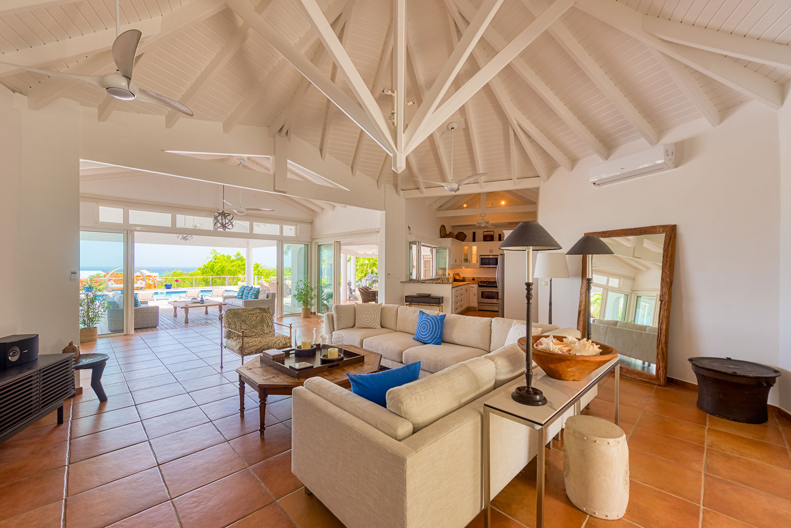 Lotus - 3-bedroom luxury villa in St. Maarten - Image 25