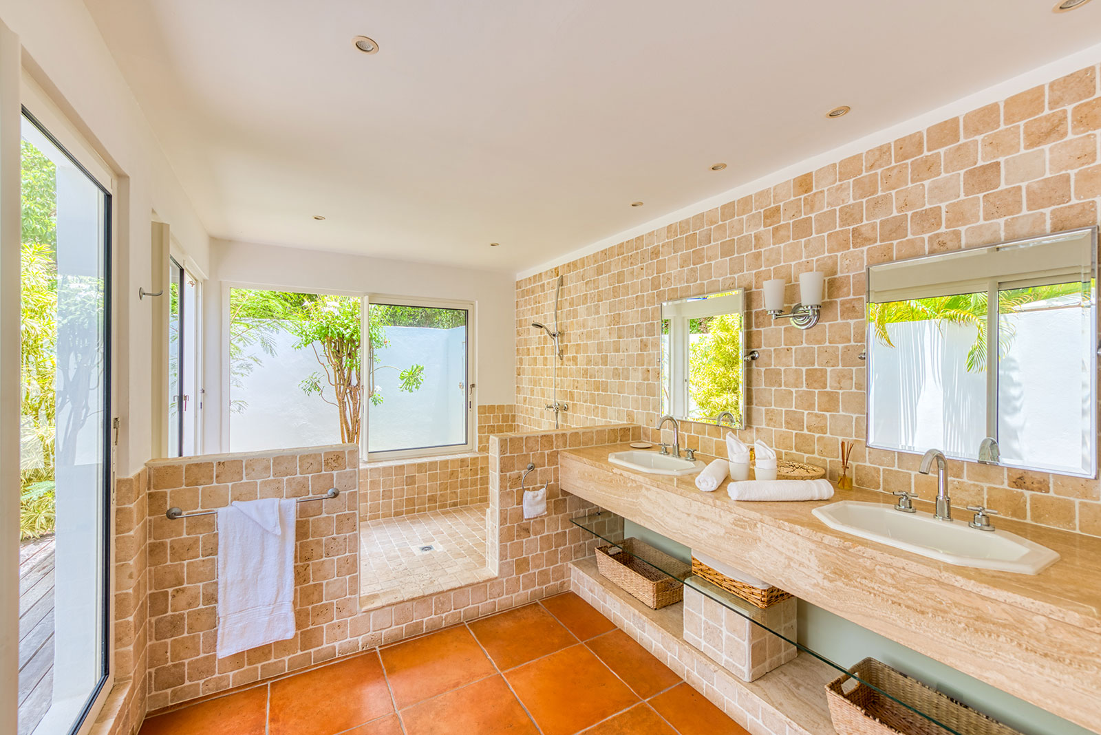 Lotus - 3-bedroom luxury villa in St. Maarten - Image 30