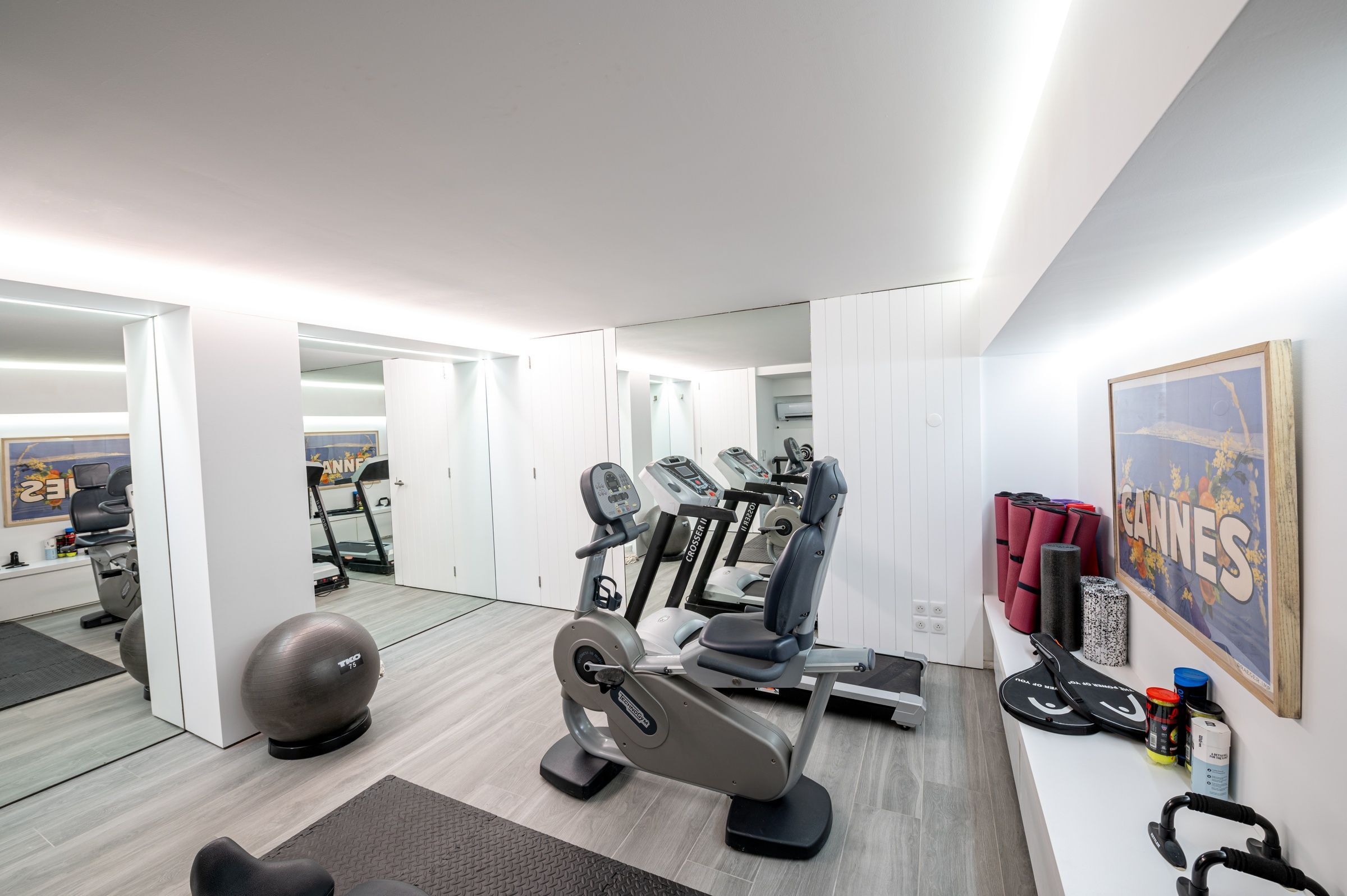 Casa Del Mar - 6-bedroom luxury villa in Casa Del Mar                                                 Petit Cul - Image 16