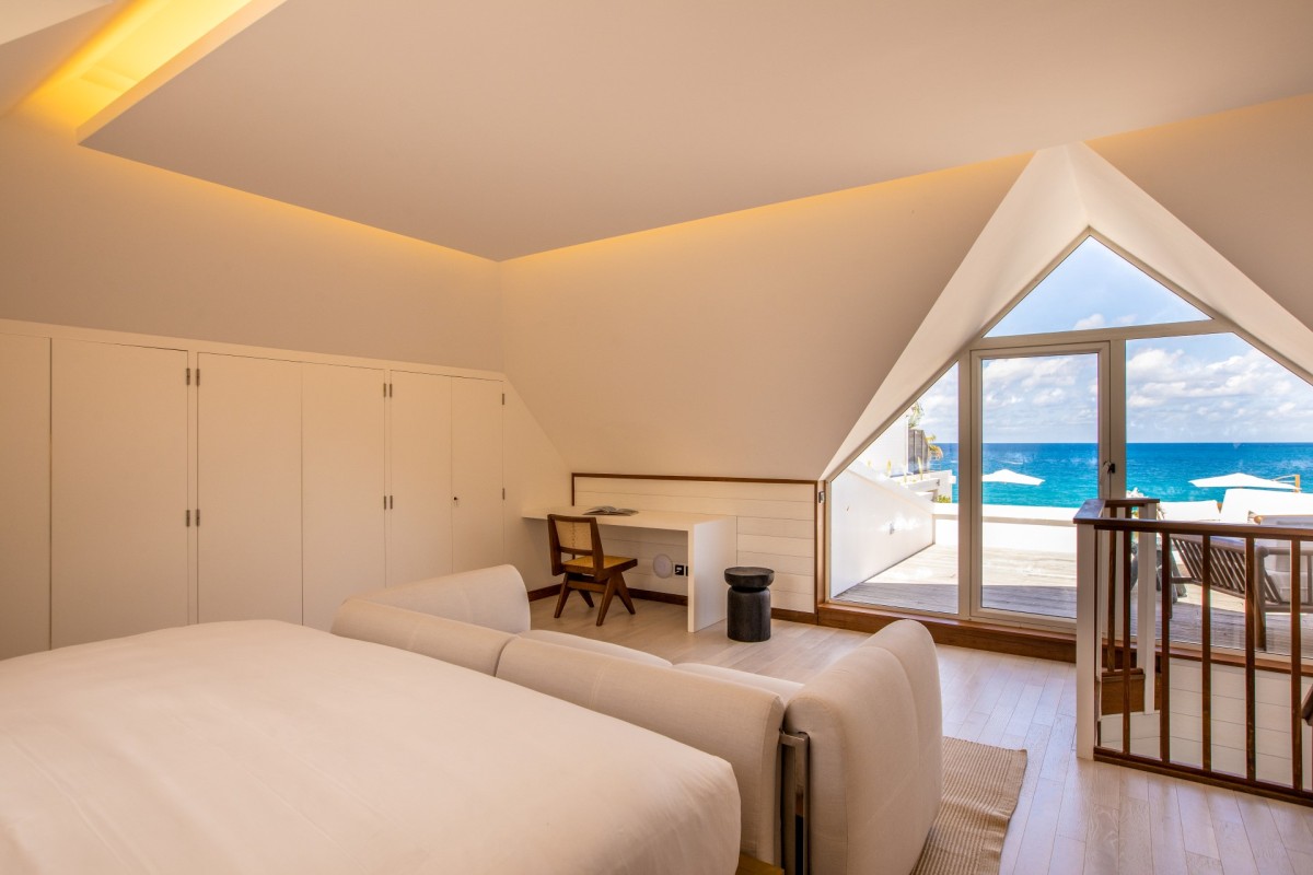 Ganesha - 3-bedroom luxury villa in Ganesha

        
        
            
                Flamands
            
            
                                     Waterfront - Image 9