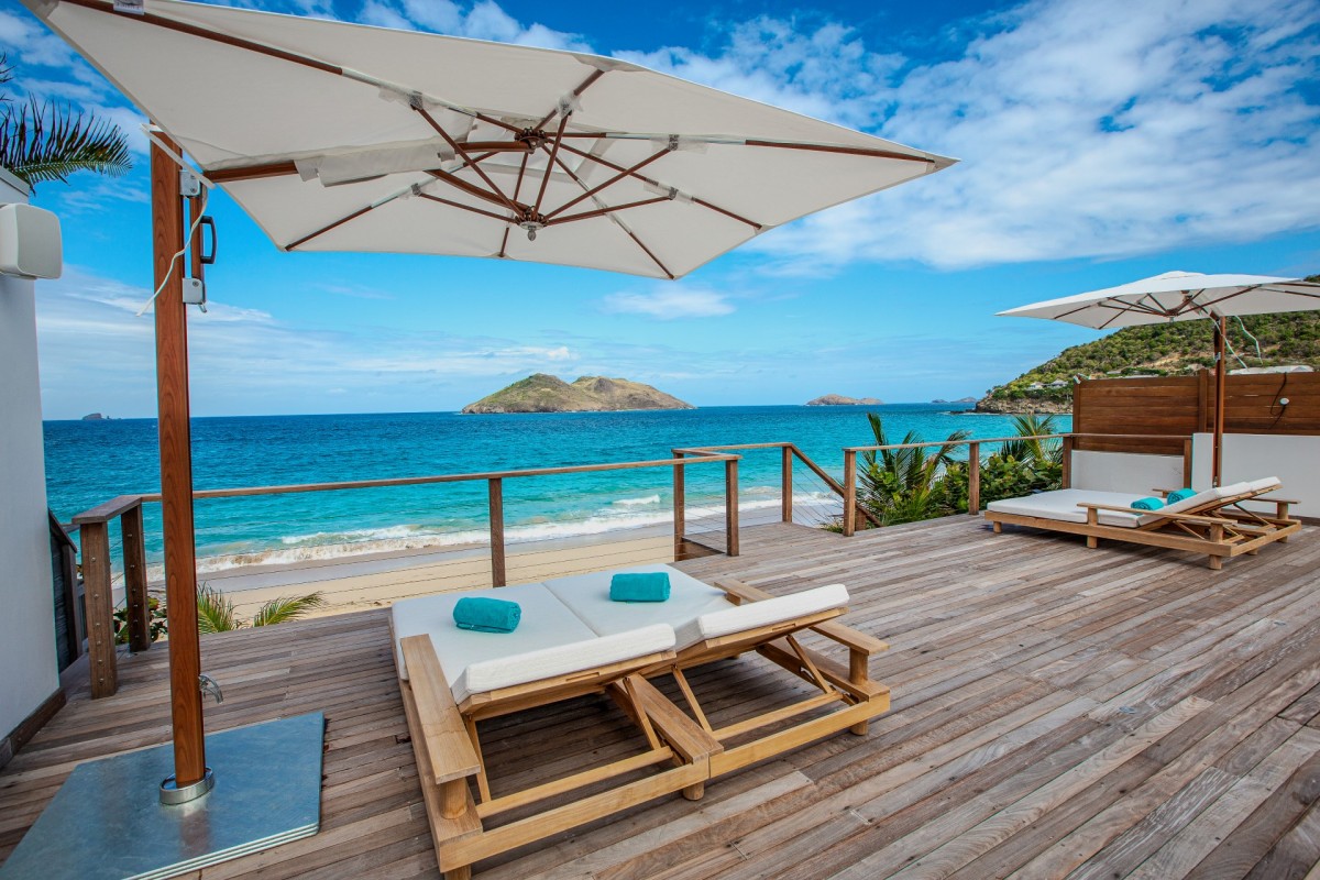 Ganesha - 3-bedroom luxury villa in Ganesha

        
        
            
                Flamands
            
            
                                     Waterfront - Image 10