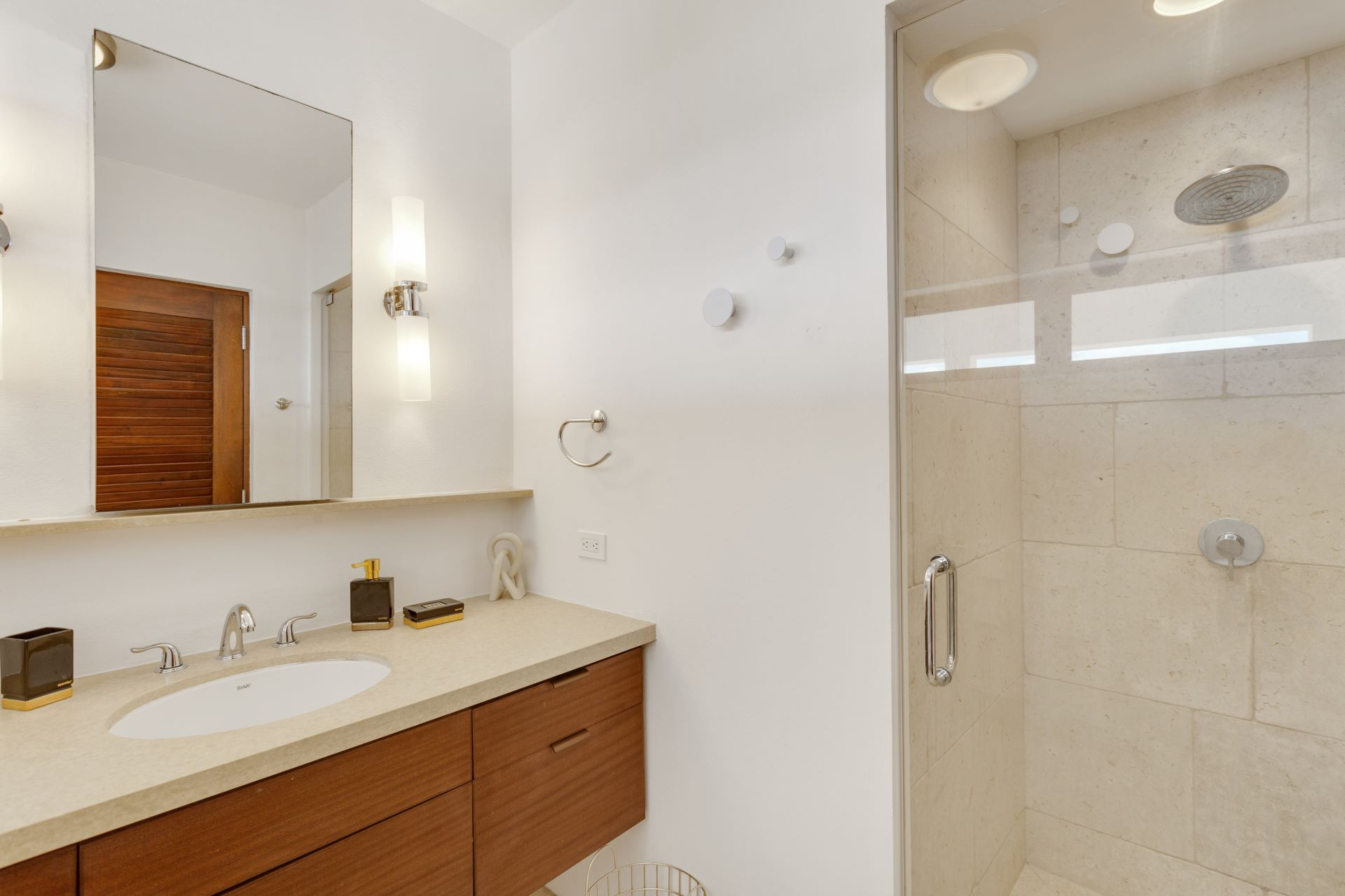 Songbird Villa - 5-bedroom luxury villa in Anguilla - Image 37