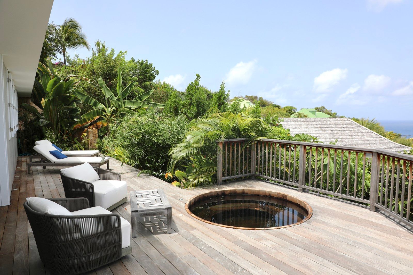 Etoile Brillante - 5-bedroom luxury villa in Etoile Brillante

        
        
            
                Lurin - Image 16